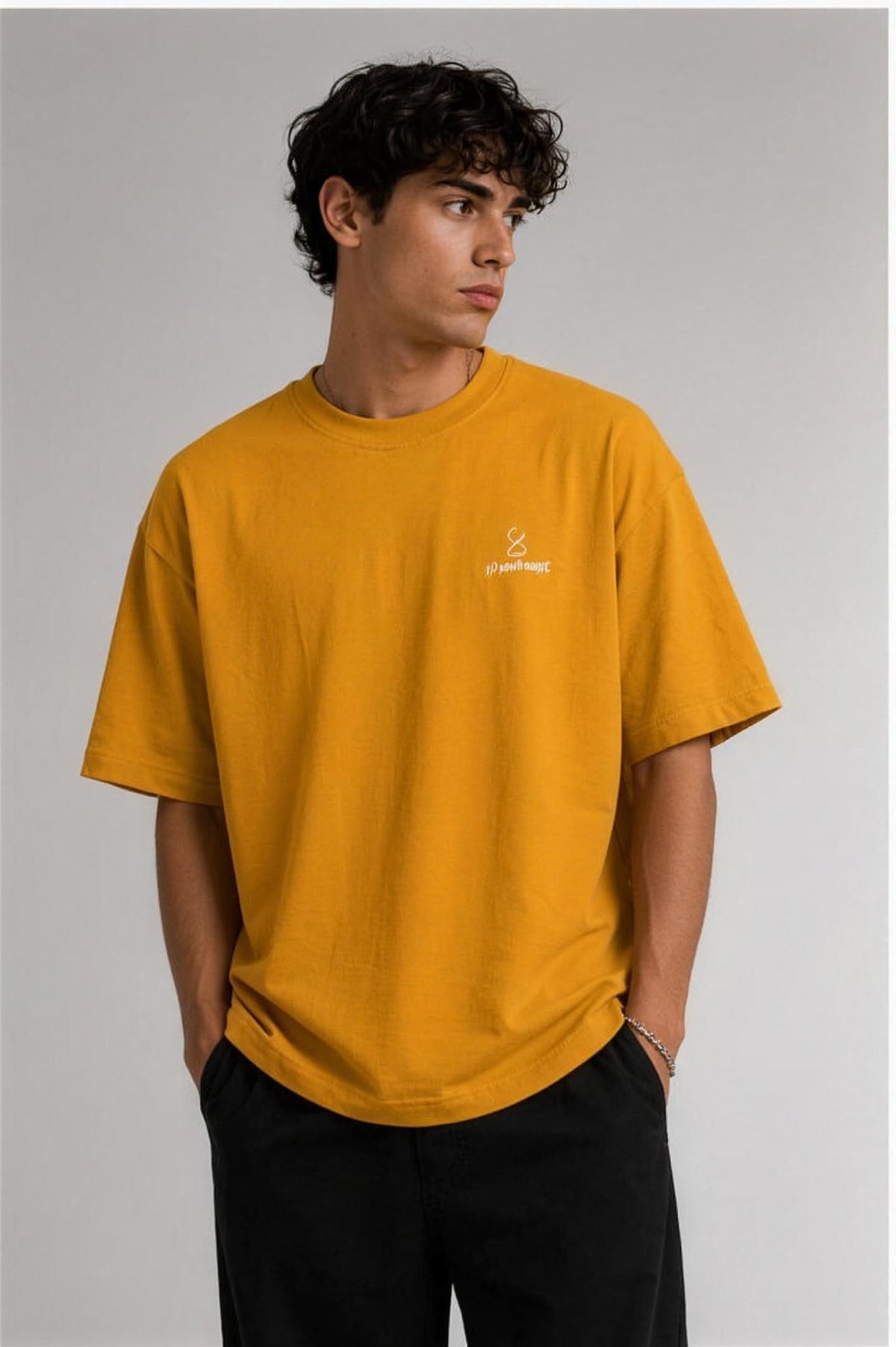 Unisex Oversized Classic Medium T-Shirt