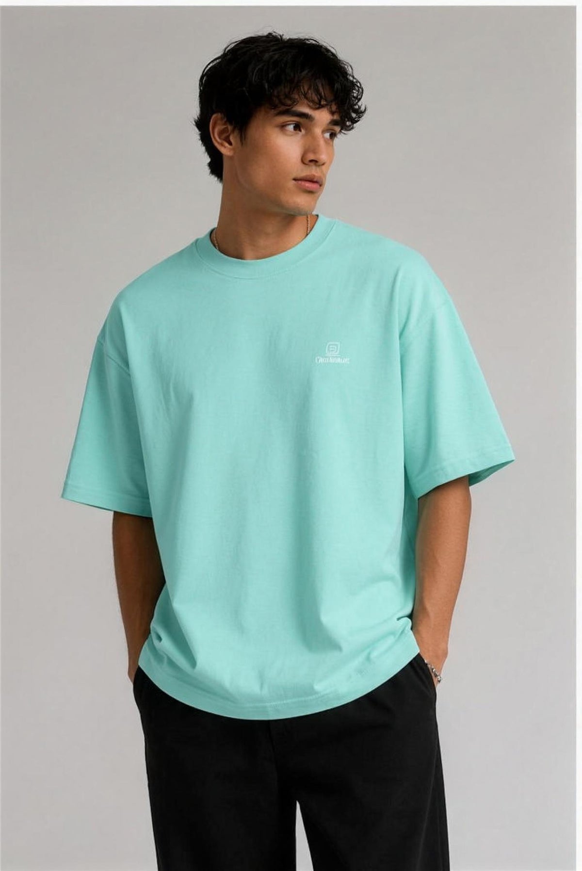 Unisex Oversized Classic Medium T-Shirt